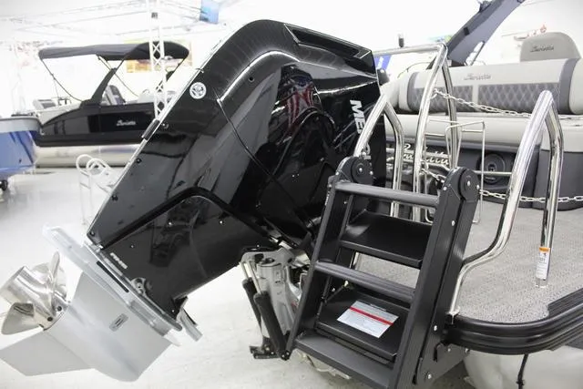 Slide: The Image of Barletta RESERVE LEGGERA 23UCA 2025 - 7