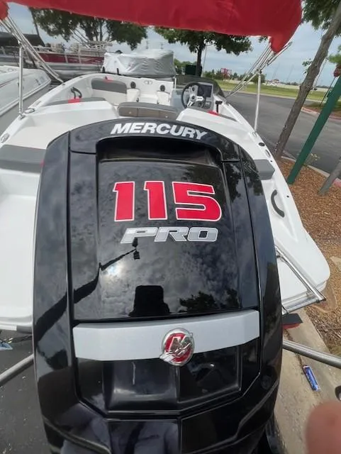 Slide: The Image of 2023 Tahoe T18 boat with Mercury 115 Pro outboard motor. - 12