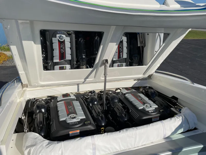 Slide: The Image of 2018 Formula 292 FASTech boat engine compartment with twin high-performance engines. - 33