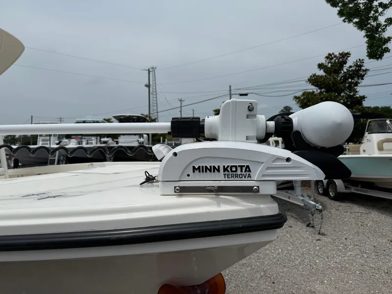 Slide: The Image of Minn Kota Terrova trolling motor on 2023 Pathfinder 2500 Hybrid boat. - 8