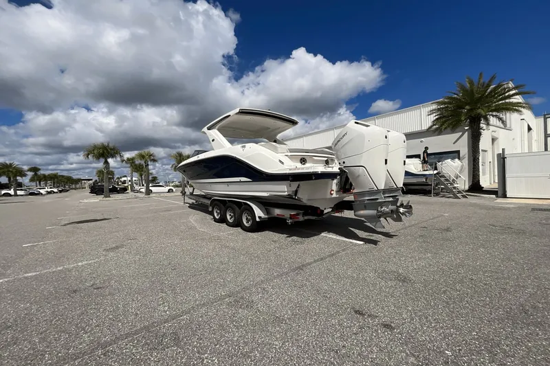 Slide: The Image of Sea Ray SLX 310 Outboard 2026 - 15