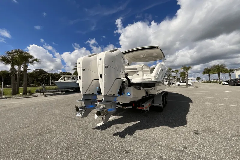 Slide: The Image of Sea Ray SLX 310 Outboard 2026 - 2