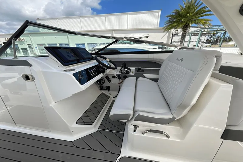 Slide: The Image of Sea Ray SLX 310 Outboard 2026 - 22