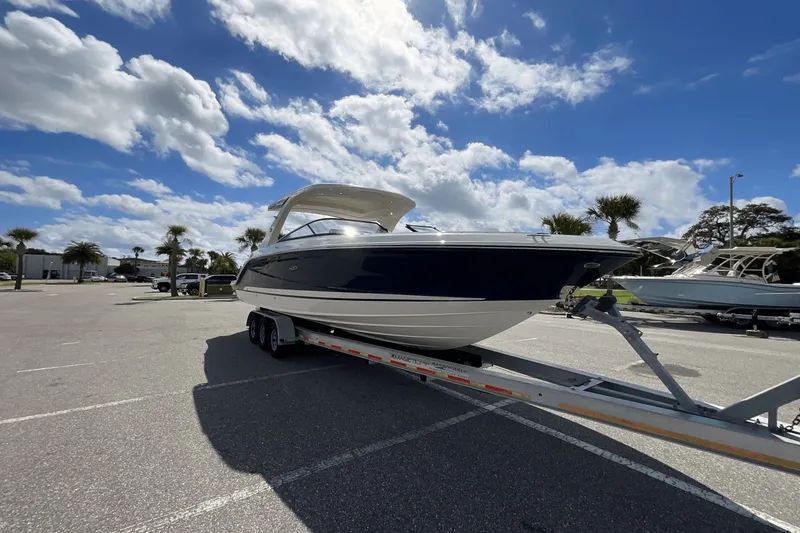 Slide: The Image of Sea Ray SLX 310 Outboard 2026 - 5