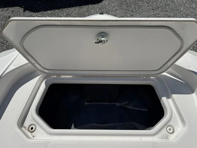 Slide: The Image of Yamaha 195 FSH Sport 2021 - 14