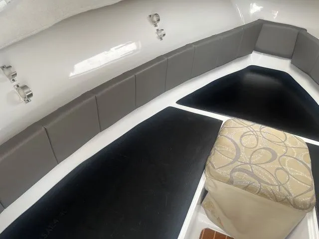 Slide: The Image of Sea Hunt 225 Victory Wa 2011 - 10