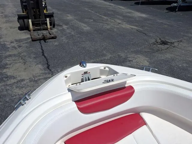 Slide: The Image of Chaparral 21 H2O Sport 2018 - 5