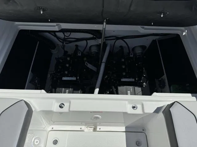 Slide: The Image of Yamaha AR220 2025 - 42