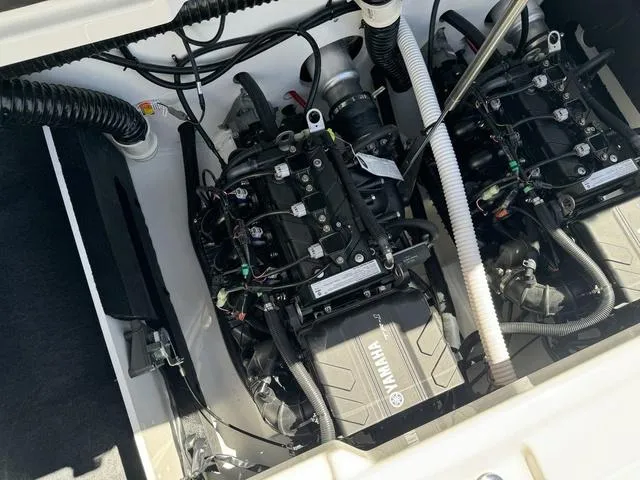 Slide: The Image of Yamaha AR220 2025 - 43