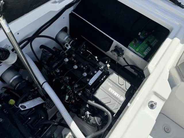 Slide: The Image of Yamaha AR220 2025 - 44