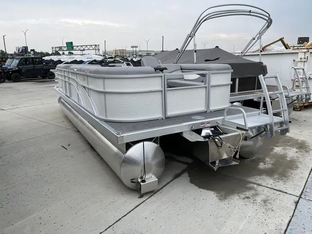 Slide: The Image of Bennington 22 ssrc 2023 - 4