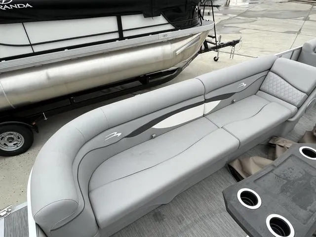 Slide: The Image of Bennington 22 ssrc 2023 - 5