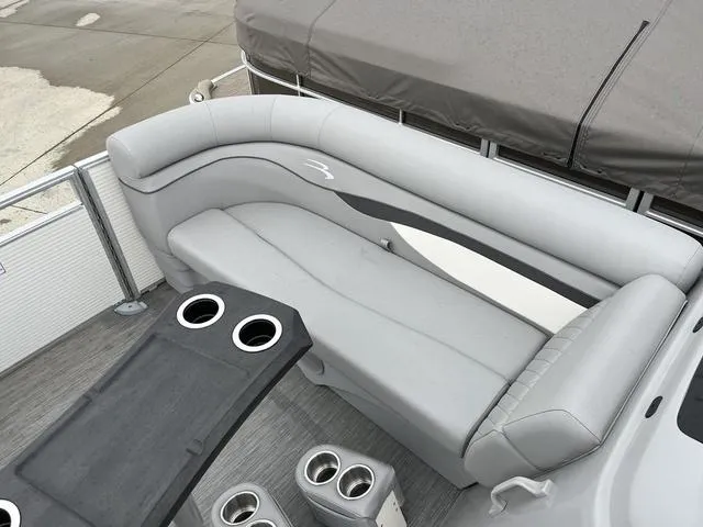 Slide: The Image of Bennington 22 ssrc 2023 - 7