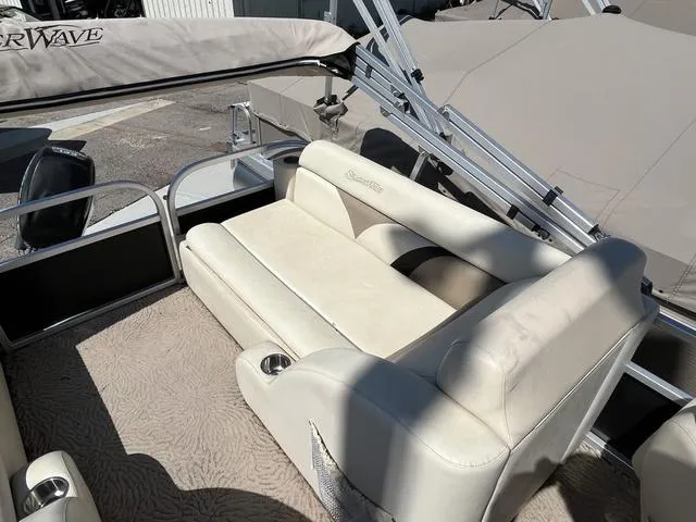 Slide: The Image of Silver Wave 230 Play DCA 2011 - 16