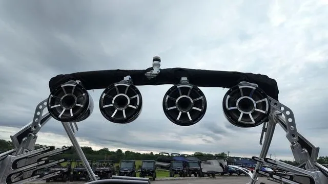 Slide: The Image of 2011 MasterCraft X45 boat speakers against a cloudy sky background. - 21