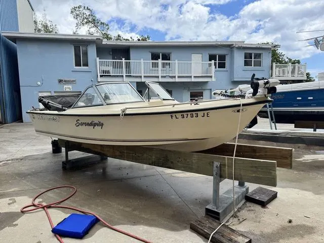 Slide: The Image of Key West 1720 Dual Console 1993 - 22