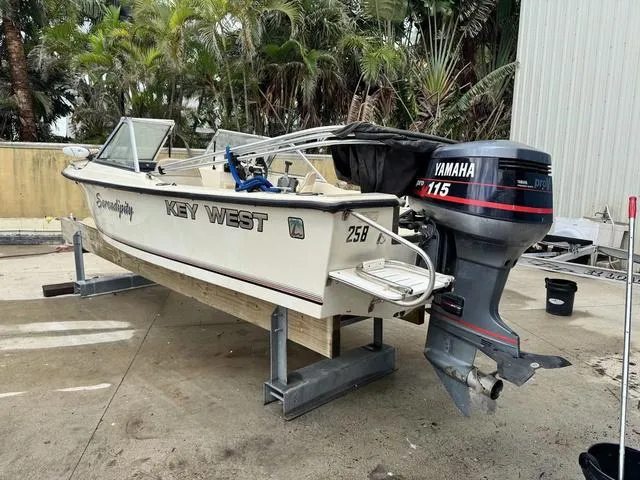 Slide: The Image of Key West 1720 Dual Console 1993 - 3