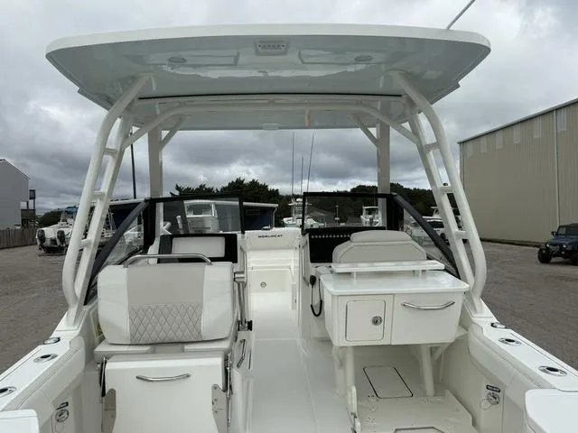 Slide: The Image of World Cat 260 DC-X (Dual Console) 2025 - 9