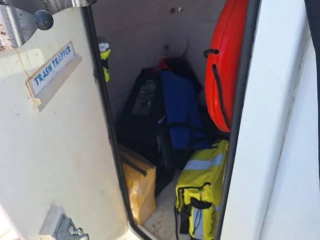 Slide: The Image of Glacier Bay 2640 Canyon Runner 2004 - 10