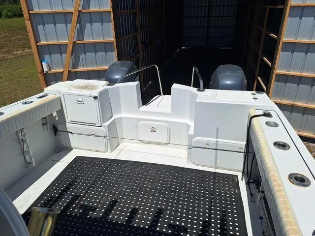 Slide: The Image of Glacier Bay 2640 Canyon Runner 2004 - 15