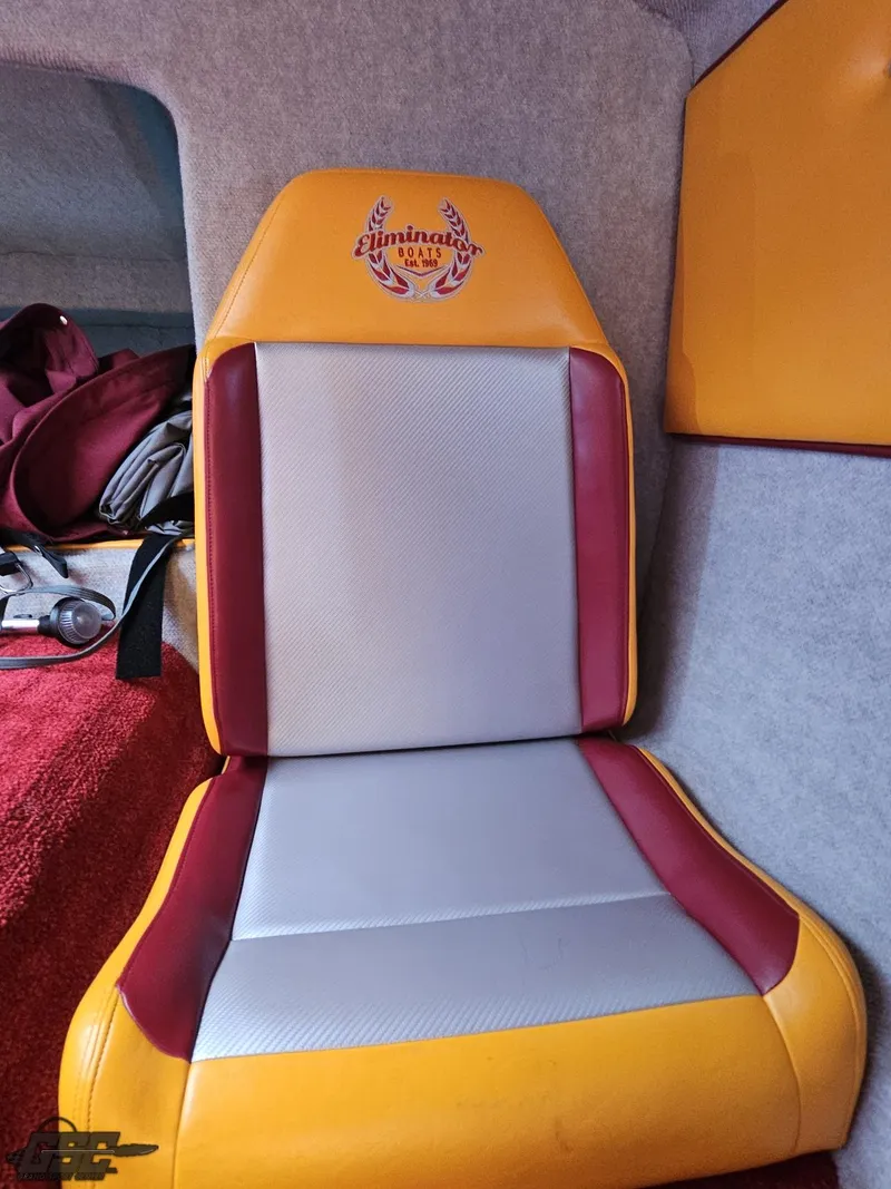 Slide: The Image of Eliminator 36 Daytona Coupe 2008 - 93