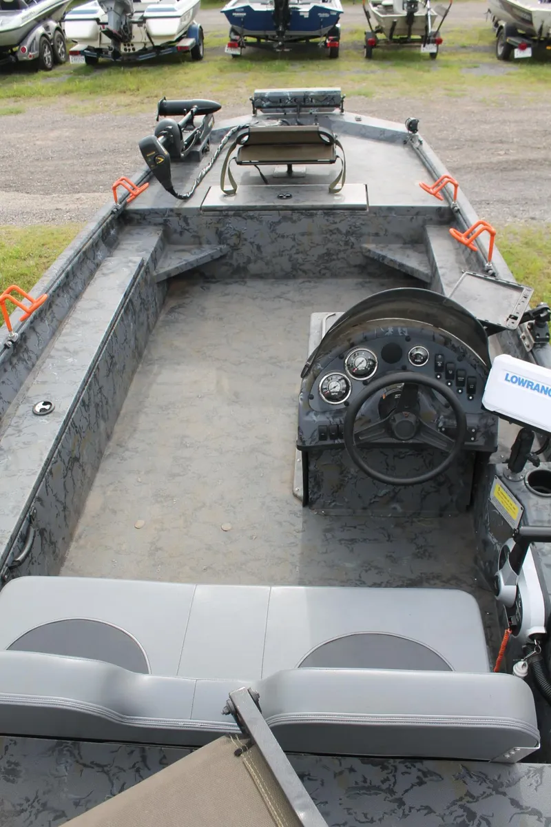 Slide: The Image of Excel Stalker Side Console 1960 2025 - 8