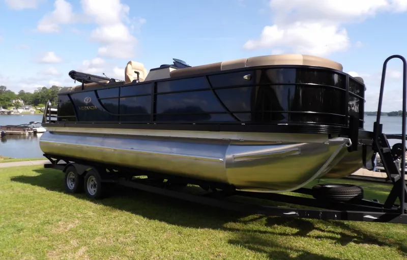 Slide: The Image of Veranda VR22RC 2025 - 12