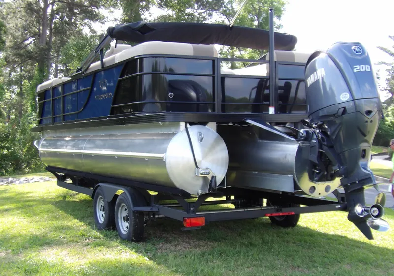 Slide: The Image of Veranda VR22RC 2025 - 6