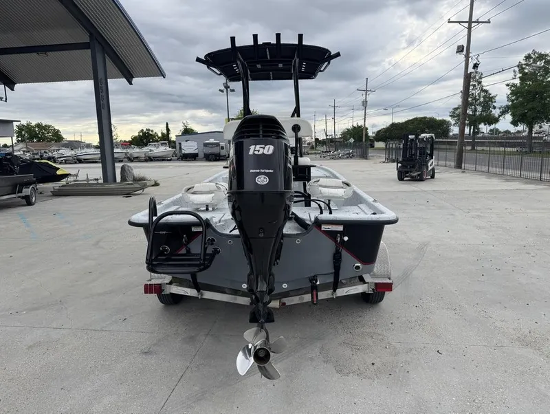 Slide: The Image of Blazer Bay Boat 2170 2014 - 13