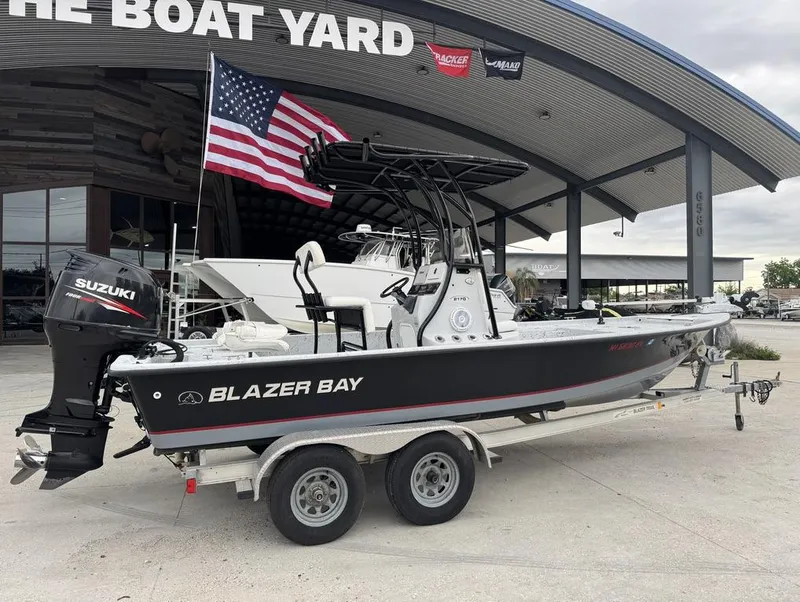 Slide: The Image of Blazer Bay Boat 2170 2014 - 3