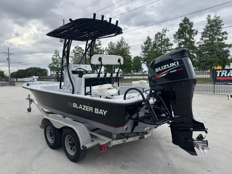 Slide: The Image of Blazer Bay Boat 2170 2014 - 5