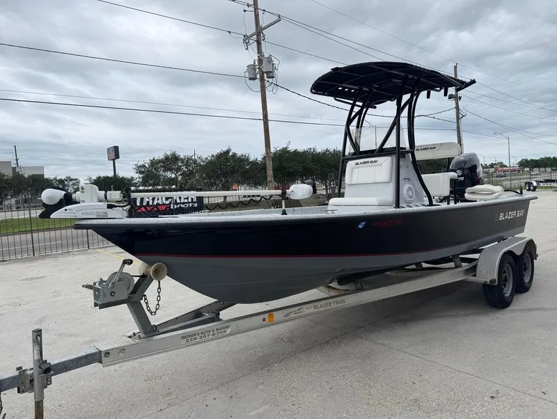 Slide: The Image of Blazer Bay Boat 2170 2014 - 7