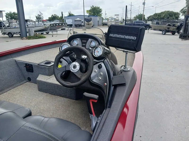 Slide: The Image of Tracker Pro Team 175 2022 - 6