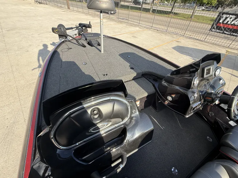 Slide: The Image of Nitro Z18 DC 2019 - 10