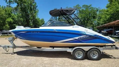 Slide: The Image of Yamaha AR210 2019 - 13