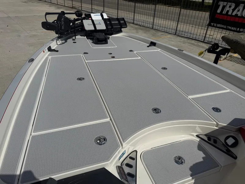 Slide: The Image of 2021 Ranger Z521L Intracoastal boat deck with advanced navigation equipment. - 15