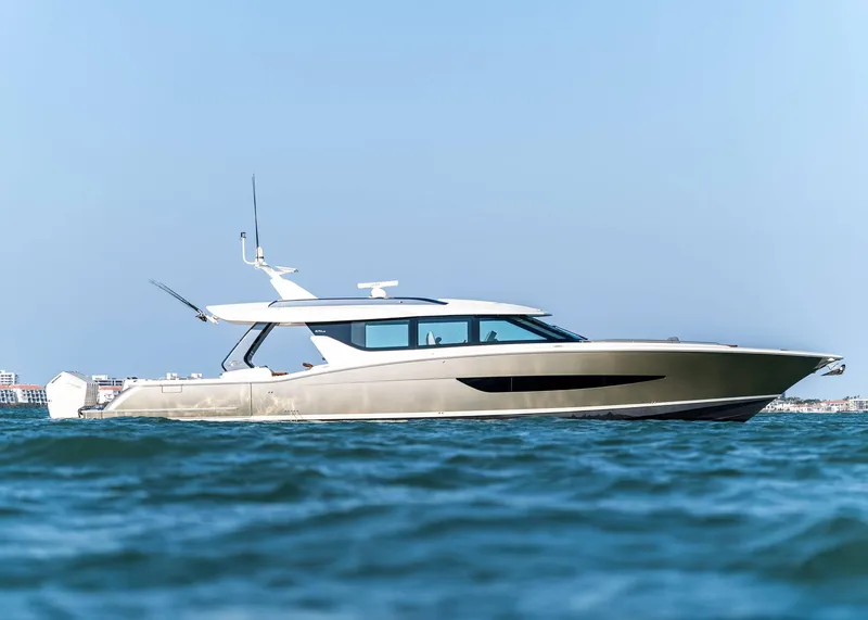 Slide: The Image of Scout 670 LXS 2026 - 3