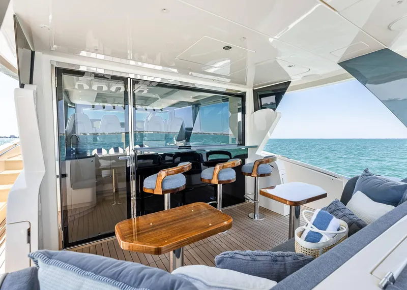 Slide: The Image of Scout 670 LXS 2026 - 32