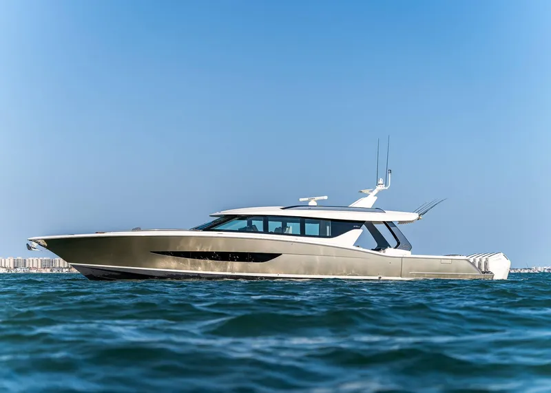 Slide: The Image of Scout 670 LXS 2026 - 4