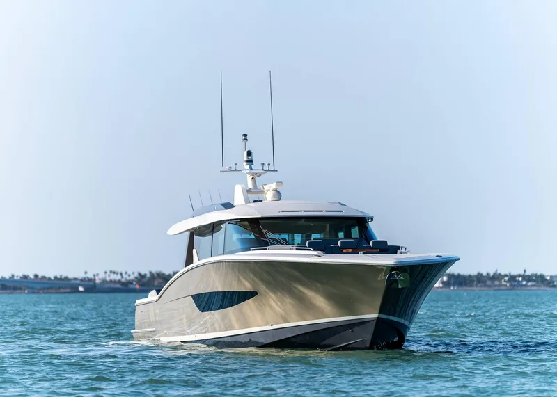 Slide: The Image of Scout 670 LXS 2026 - 8