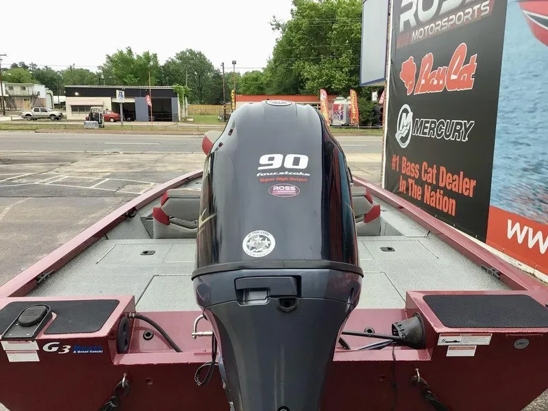 Slide: The Image of 2020 G3 1710 SPORTSMAN boat with 90 horsepower motor at dealership. - 9