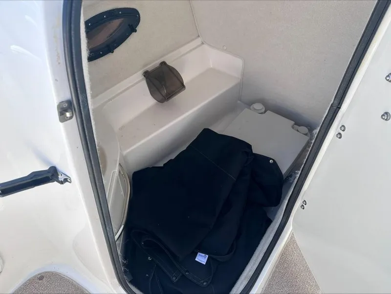 Slide: The Image of Chaparral 260 SSi 2004 - 6