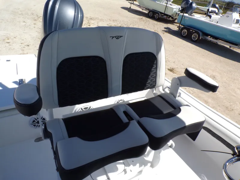 Slide: The Image of Tidewater 2500 Carolina Bay 2025 - 34