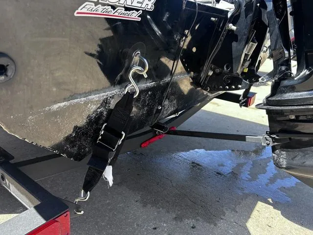 Slide: The Image of Tracker Pro Team 175 TF 2019 - 13