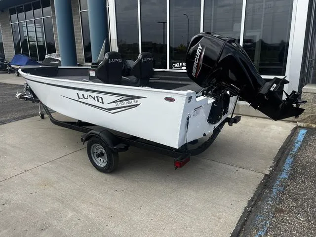 Slide: The Image of Lund 1650 Angler SS 2025 - 13