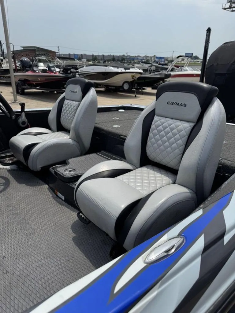 Slide: The Image of Caymas CX 20 2023 - 11