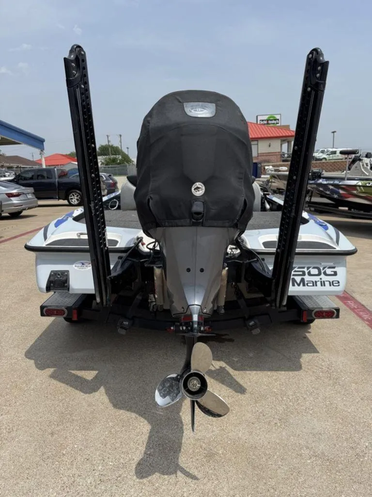 Slide: The Image of Caymas CX 20 2023 - 12