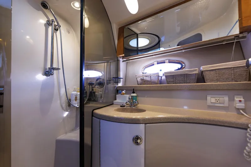 Slide: The Image of Regal Commodore 3880 2003 - 53