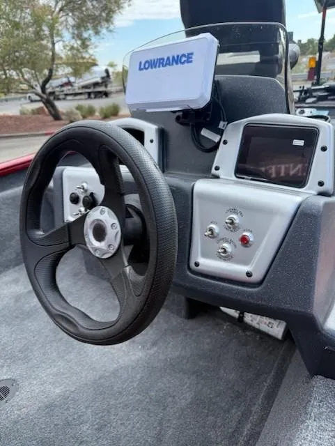 Slide: The Image of Steering console of 2025 Tracker Pro Team 175 boat with Lowrance electronics. - 8