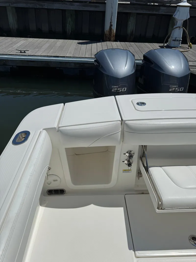 Slide: The Image of Transom Door and Gate - 10